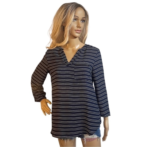 MAURICES Dark Blue and White Striped V-Neck Top - Picture 3 of 10